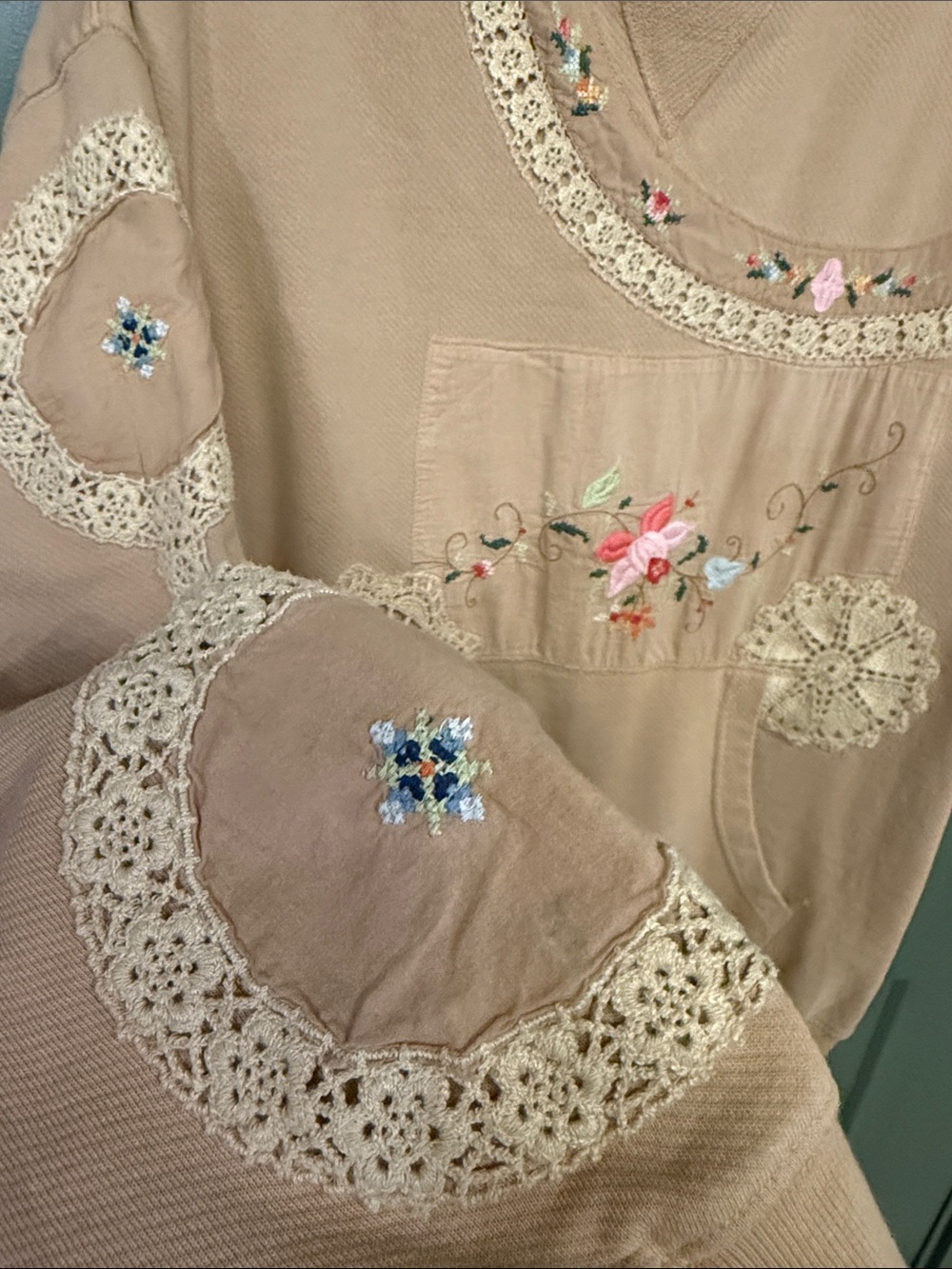 NWOT Free People Beige Embroidered Crochet Pocket Sweatshirt - Picture 3 of 11
